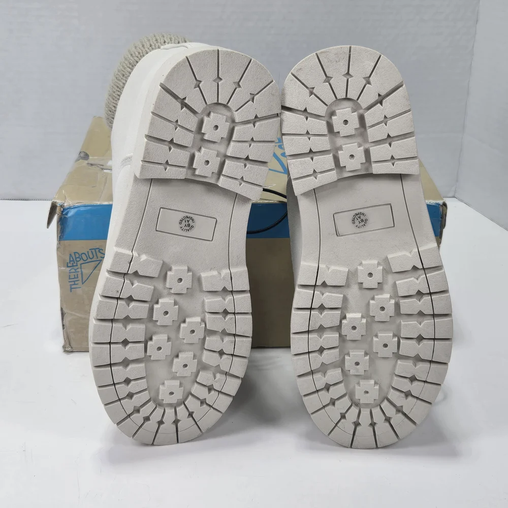 Thereabouts TH Ember Off White Hiking Winter Snow Boots Size 1 (Little Girl)